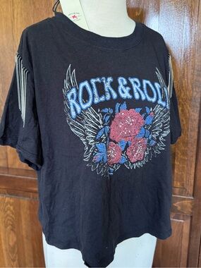 Idyllwind NWT Concert Rock & Roll Rhinestone Fringe Black Graphic Tee Medium